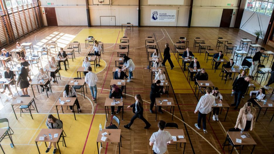 Dodatkowa ochrona przed przeciekami matur. CKE wyśle nadajniki