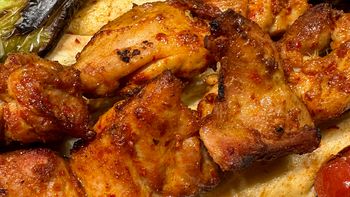 To najczęściej jedzone mięso w Polsce. Co znajduje się w mięsie kurczaka?