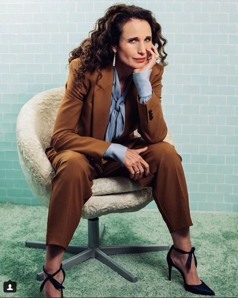 /www.instagram.com/andiemacdowell