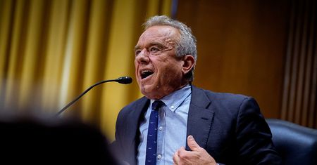 Rodzina RFK Kennedy'ego Jr. chce, by ustąpił z kierowania resortem zdrowia