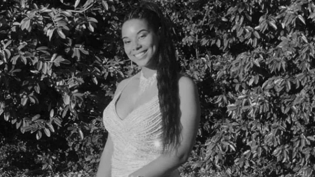 19-latkę zaczęły męczyć bóle głowy. Kilka miesięcy później straciła wzrok i słuch