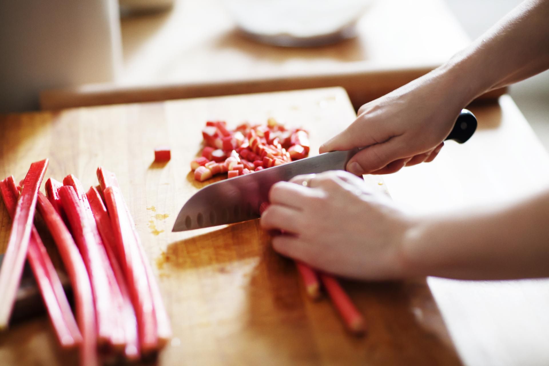 Rabarbar ma potencjał w walce z rakiem