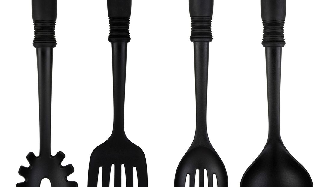 Wyroby wykonane z czarnego nylonu mogą mieć szkodliwy wpływ na zdrowie.