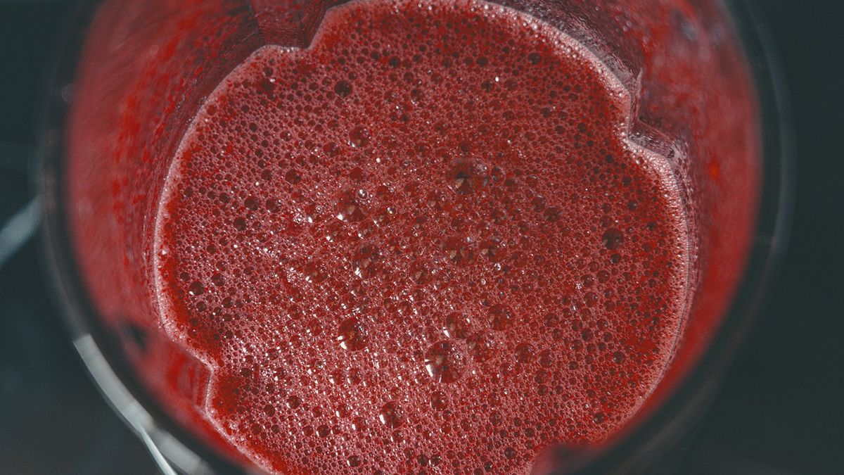 Sok z buraka ma wiele cennych właściwości