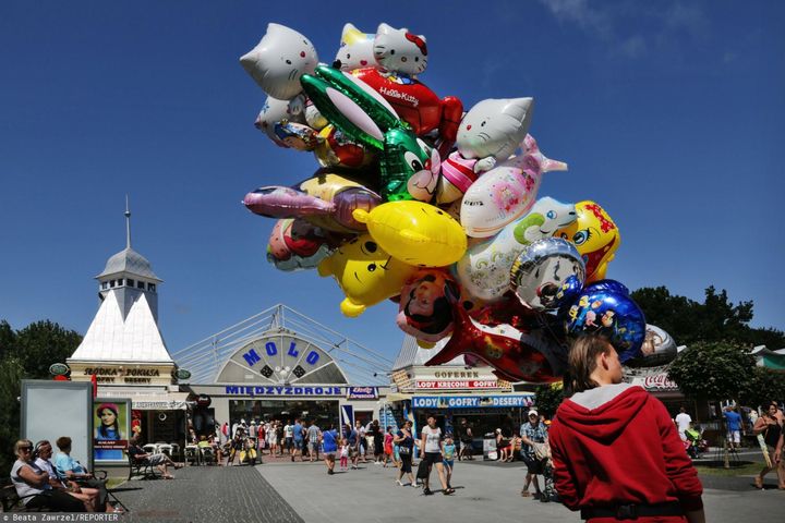 Uważaj na takie balony. "Spalił córce brwi, rzęsy, fragmenty włosów i mocno oparzył rękę"