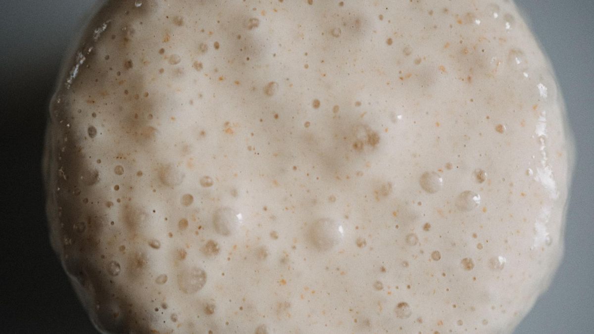 Drożdżowy napoj to skuteczny sposób na piękne i mocne włosy.