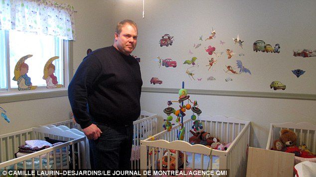 Paul w pokoju dziecięcym/ dailymail