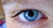 Oparzenie oka - rodzaje, objawy, pierwsza pomoc