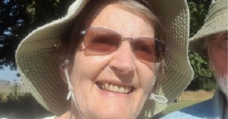 Myślała, że to objawy menopauzy. Okazało się, że to rak