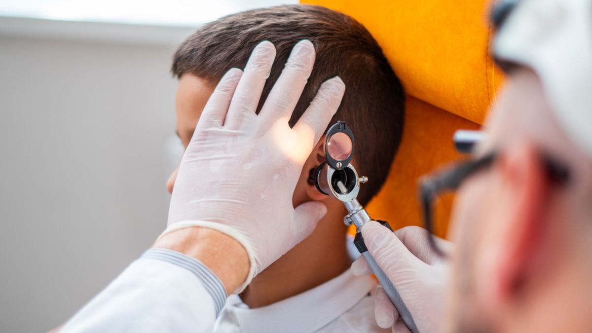 Uraz ucha po uderzeniu powinien być skonsultowany z laryngologiem.