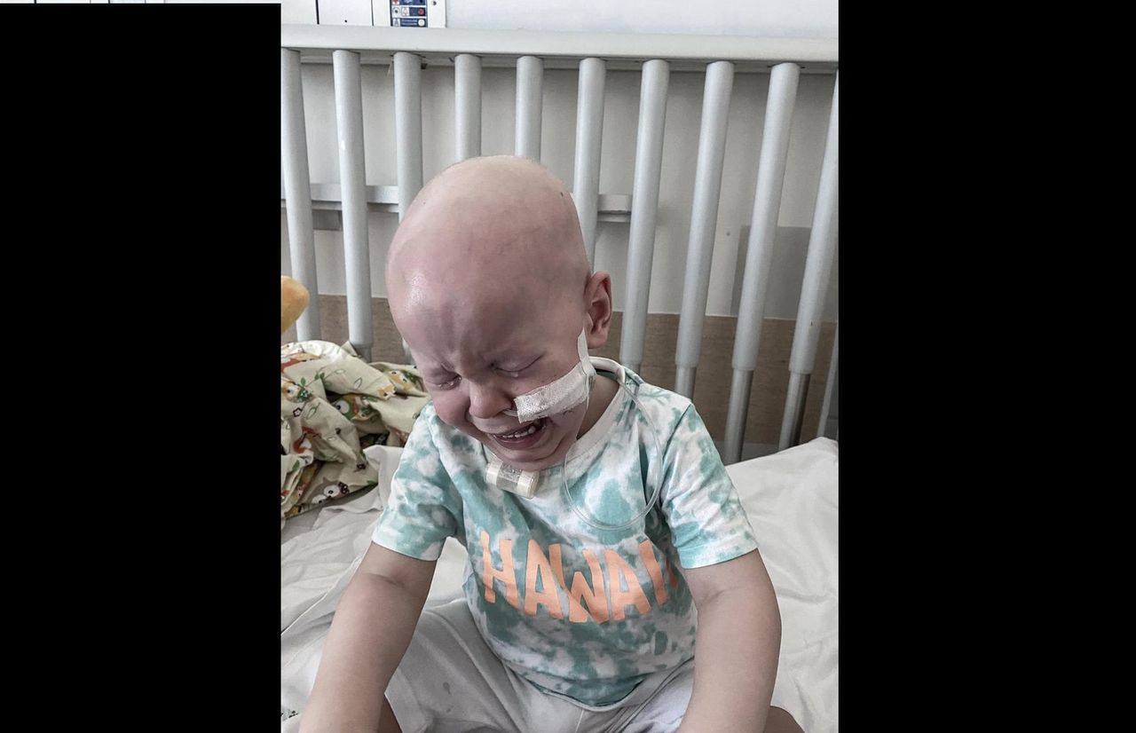 "Wynik tomografii był dla nas szokiem". Przez trzy miesiące leczyli Frania na zapalenie płuc. Przegapili główny objaw raka