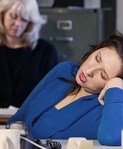 W naszej firmie siedzi leń… Skąd się biorą obiboki?