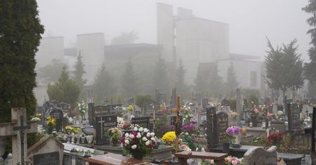 Wzmaga się ruch przy Cmentarzu Komunalnym w Pile