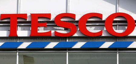 W Wielkiej Brytanii otwarto znowu sklepy Tesco