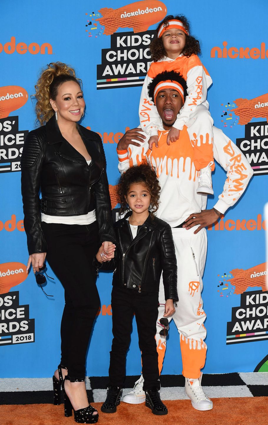 Mariah Carey, Nick Cannon, Monroe Cannon i Moroccan Scott Cannon  – Kid's Choice Awards 2018