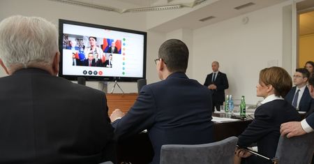 Koronawirus w Polsce. Premier Mateusz Morawiecki rozmawiał z opozycją