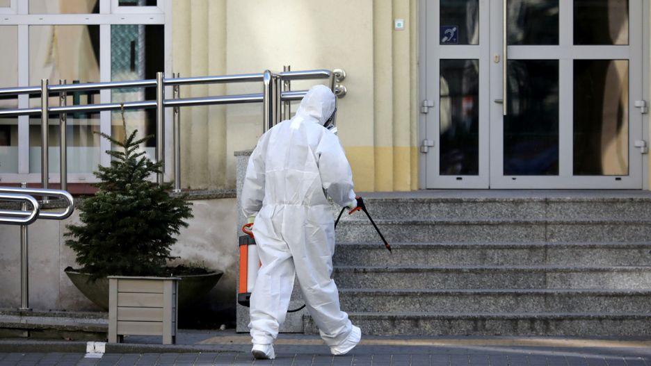 Resort zdrowia chce zapewnić ochronę personelowi medycznemu