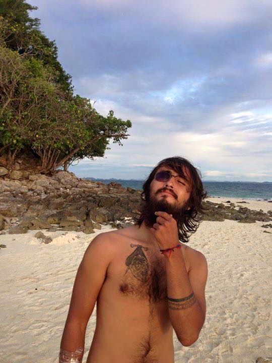 Zaginiony Jordan Jacobs ma 21 lat. 