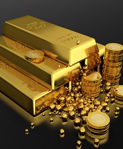 Nowy rok przynosi straty posiadaczom bitcoinów. Po cichu rośnie wartość złota