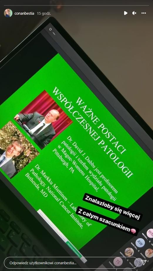 Conan Kaźmierski ze zdjęciem ze studiów