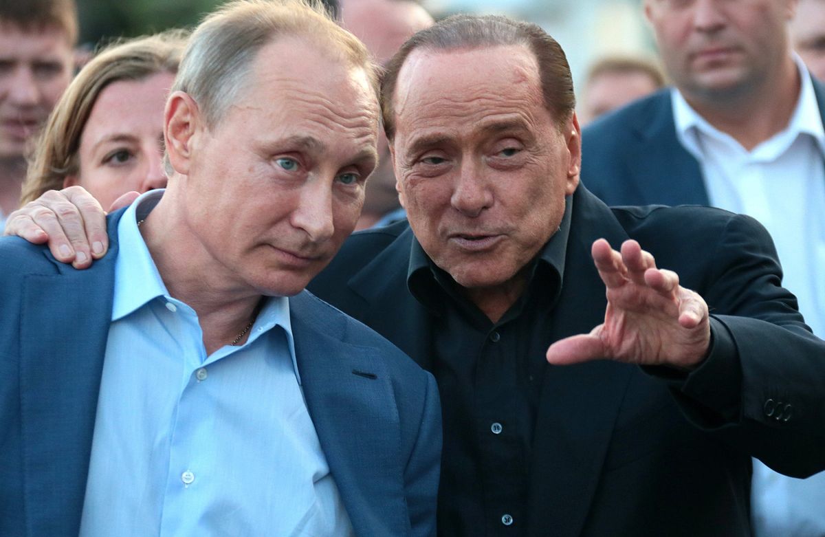 Berlusconi życzył Putinowi "sto lat". W sposób, jakiego chyba się nie spodziewał