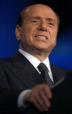 Berlusconi zagląda do apteczek