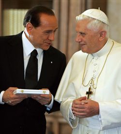 Benedykt XVI przyjął premiera Berlusconiego