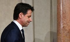 Włoski premier zrezygnował z próby tworzenia rządu. Decyzja zapadła po rozmowie z prezydentem