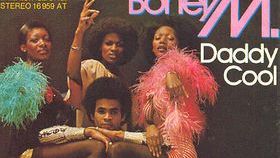 Okładka singla "Daddy Cool"