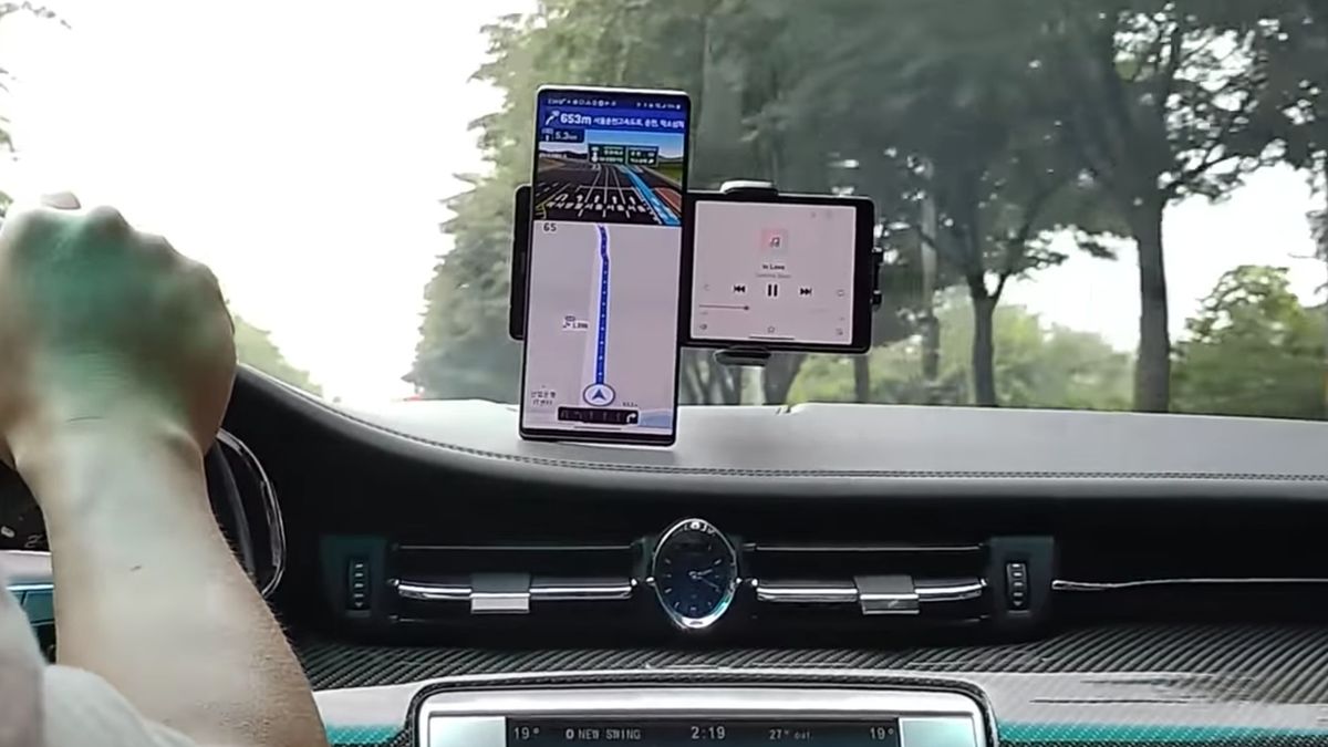 Smartfon z... wykręcanym ekranem. Skrzydlaty LG Wing przyłapany na wideo 1