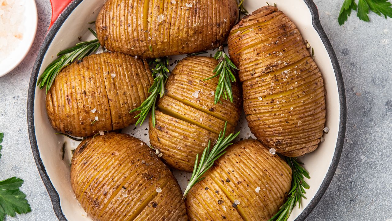 Ziemniaki Hasselback