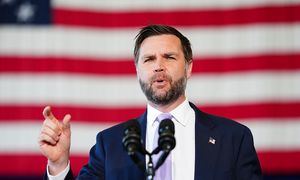 Książka dała mu miliony. Tyle zarobił wiceprezydent USA