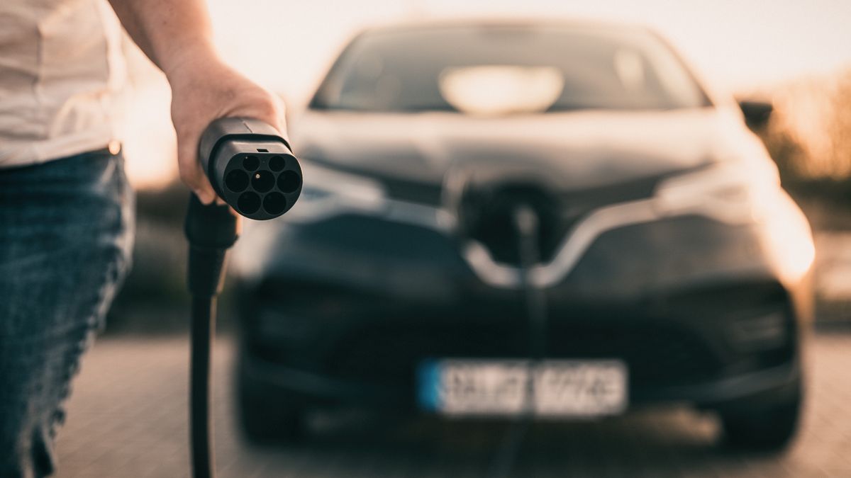 Nowy typ akumulatorów może stać się alternatywą przybudowie  pojazdów elektrycznych.