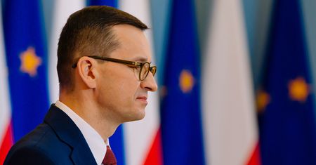 Od nowych obostrzeń nie uciekniemy. Dalsze zamykanie szkół jest poważnie rozważane