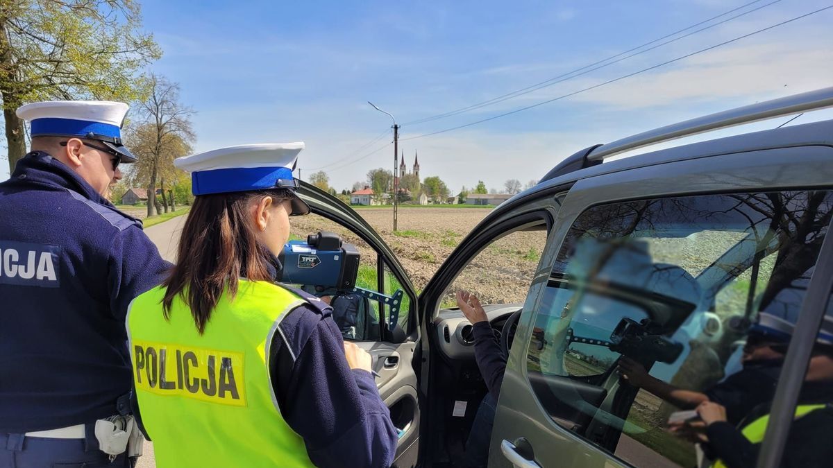 Kontakt z policją może być stresująca nie tylko ze względu na wysokość mandatów, ale i punkty karne