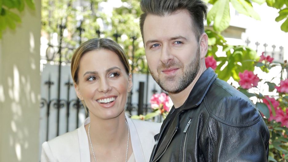 Grzegorz Hyży opublikował piękne zdjęcie z ciężarną żoną 