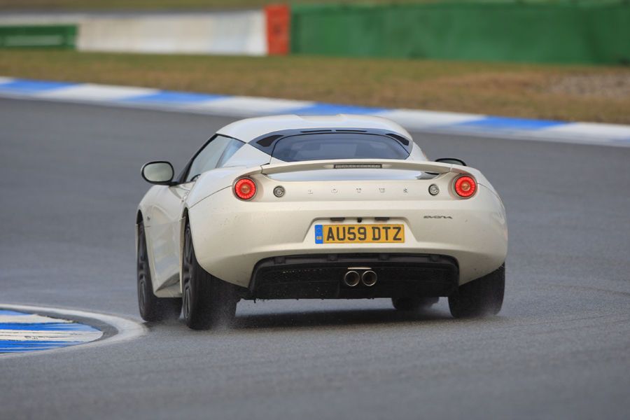 Lotus Evora (źródło: Auto Motor und Sport)
