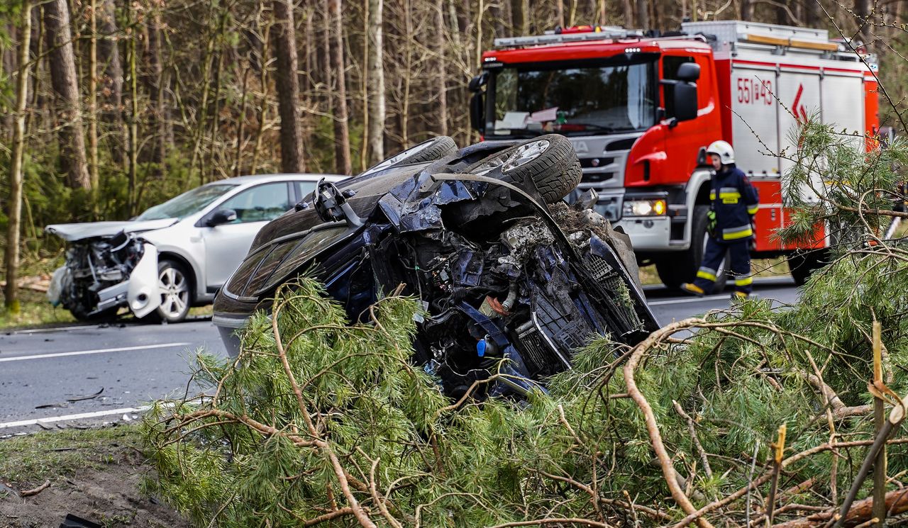 Wypadek na trasie Piła – Dobrzyca – FOTO