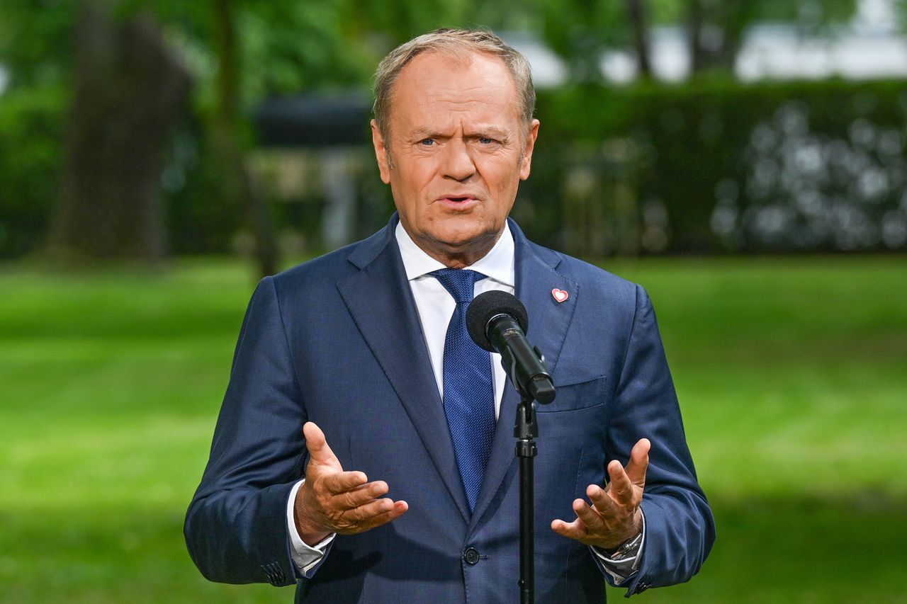 "Nikt nie powinien kwestionować". Tusk o wyborach na RBN