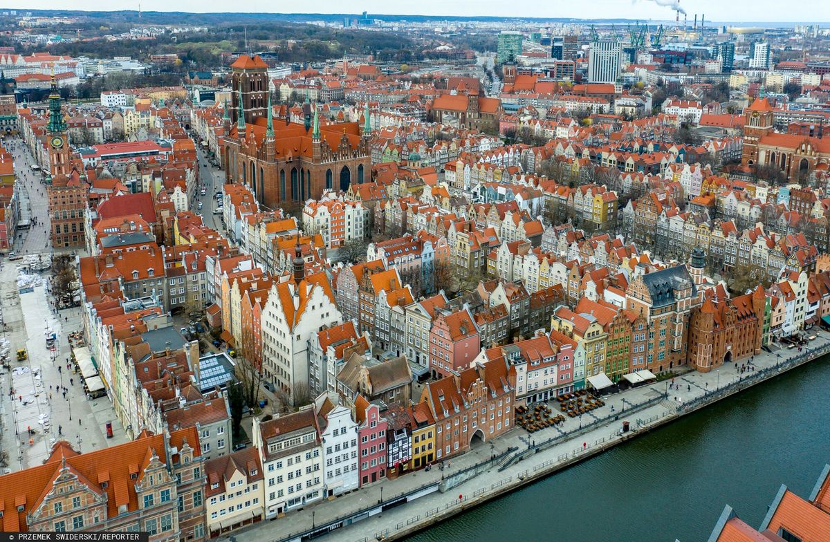 Kolorowe kamienice w centrum Gdańska