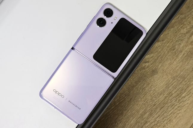 OPPO Find N2 Flip