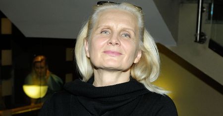 Odcięła się od rodziców. Wspomina, za co pobiła ją matka