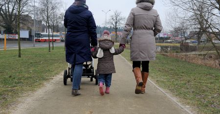 Baby boom w Czechach. Sukces demograficzny tkwi m.in. w zasiłku