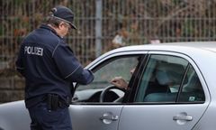 Wrocław. Małolaty na gigancie. Uciekli z domów i z poprawczaka, by robić demolkę