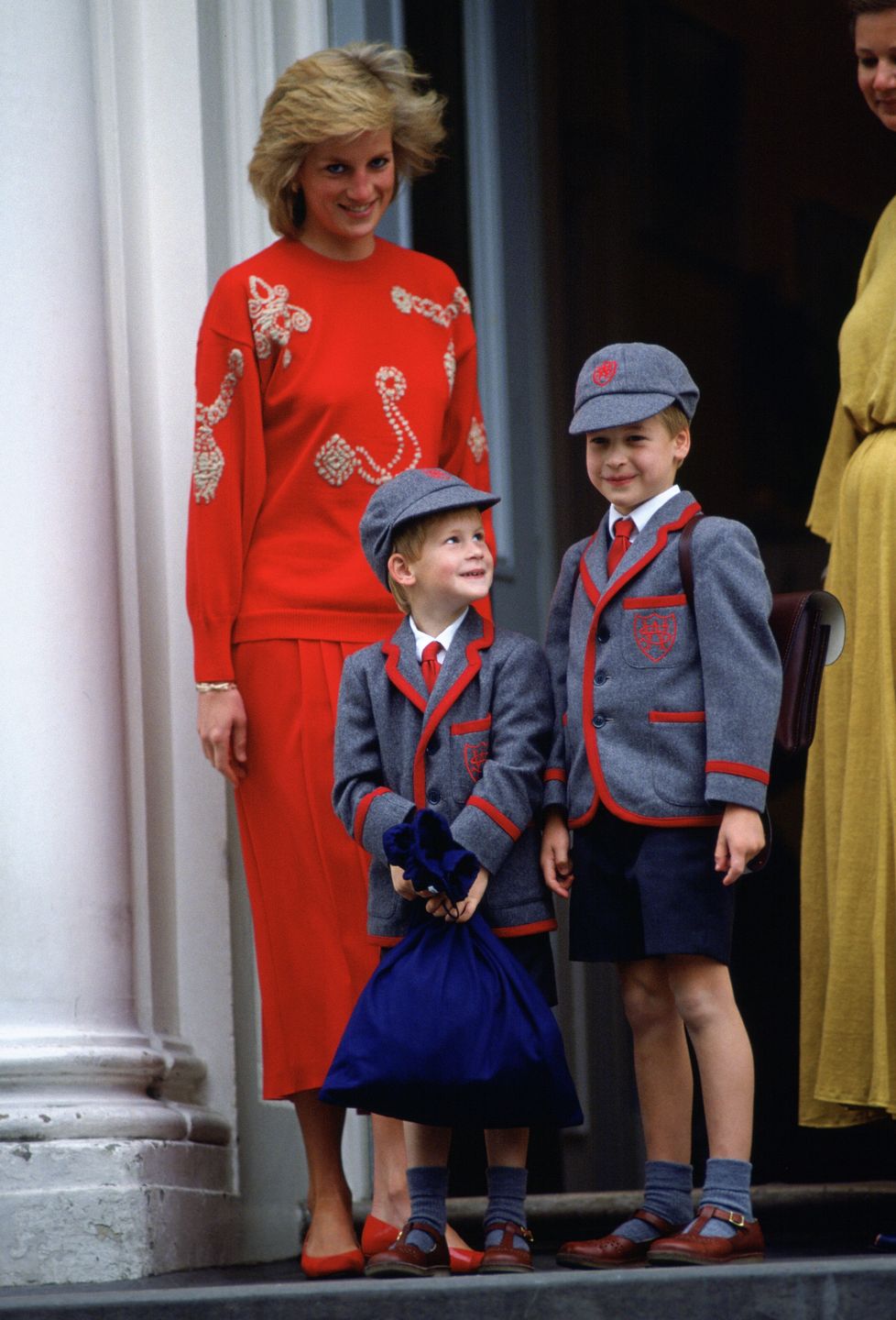 Książę Harry i książę Wiiliam z mamą, księżną Dianą