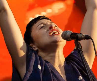 Jest wśród nas. Setki osób śpiewały utwór zmarłej artystki