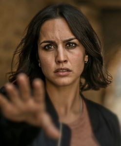 Krowa wydaje na świat… ludzkie dziecko. Takich szaleństw jest tu więcej