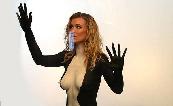 Joanna Krupa w kampanii dla PETA. Zobacz zdjęcia zza kulis kontrowersyjnej sesji