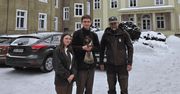 Borowy Młyn: Myszołów niespodziewanie trafił do woliery