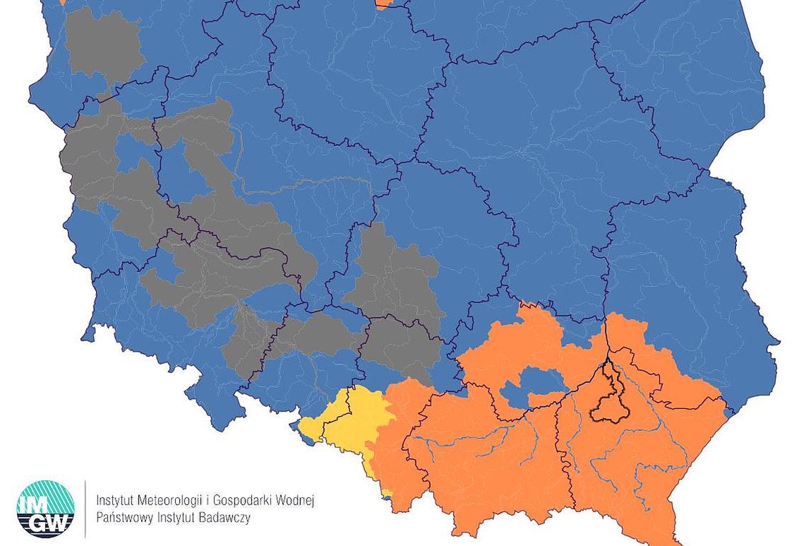 Na południu nadal pada. IMGW ostrzega przed wysoką wodą w rzekach